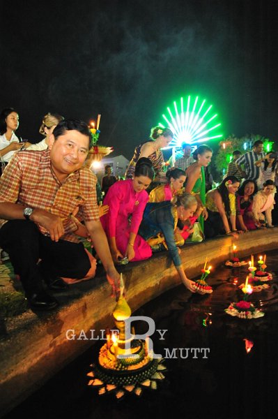 20151125-Loy Kratong_148.JPG